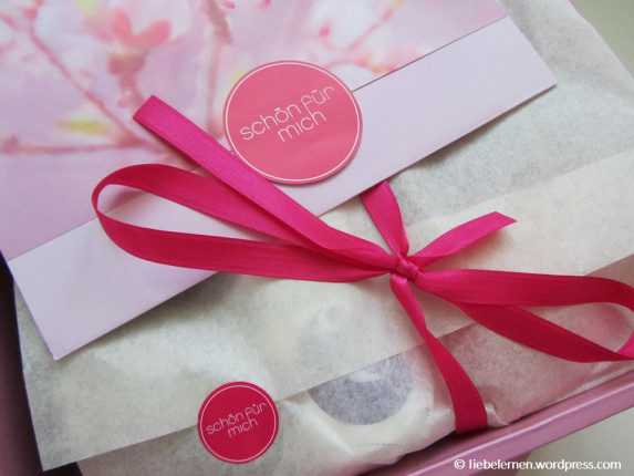 Schön für mich Box April 2015 - super Box, super Inhalt, super geil :) #sfmbox