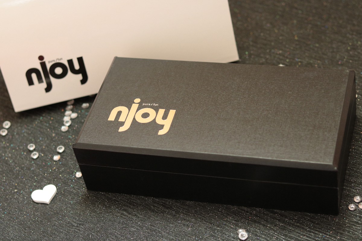 njoy Pure Wand, Dildo aus Metall, Metall Sextoy, Pure Wand