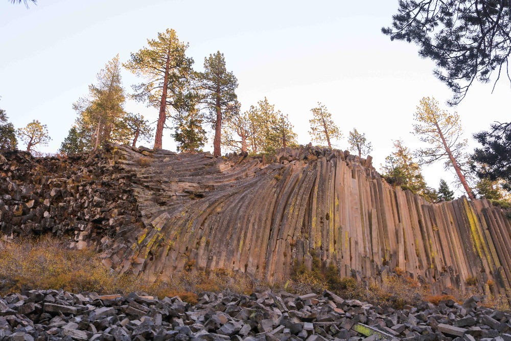 Kalifornien Rundreise, Rundreise planen, Kalifornien Rundreise planen, USA Westen Route, Kalifornien Rundreise Route, Kalifornien Tipps, Kalifornien Rundreise Tipps, Kalifornien Nationalparks, Mammoth Lakes Sommer, Mono Lake Ausflug, South Lake Tahoe, Lake Tahoe Tipps, Postmarc Hotel, Muir Woods Nationalpark, Muir Woods Eintritt, USA Westküste Rundreise, San Francisco Sehenswürdigkeiten, USA Rundreise, Amerika Rundreise, USA Tanken, Westküste, Kalifornien gefährliche Tiere, Devils Postpile
