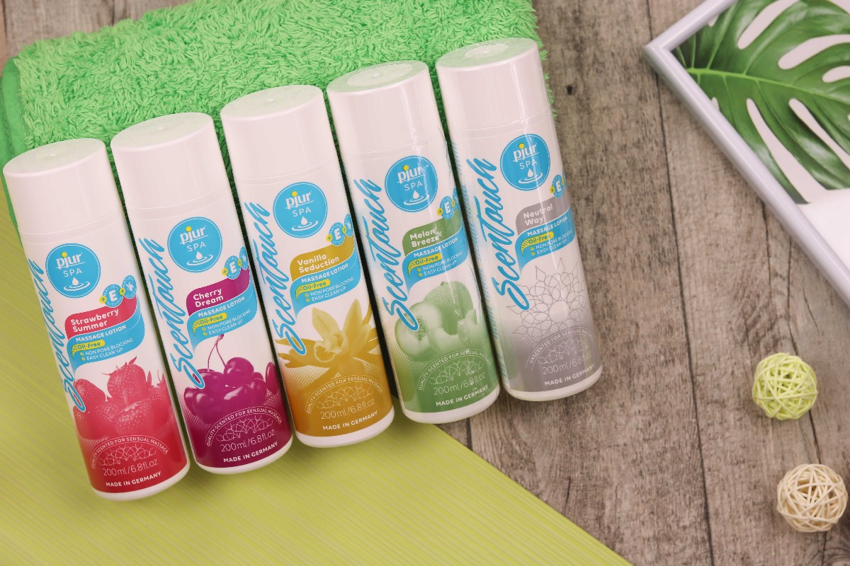 pjur SPA, pjur SPA ScenTouch, pjur ScenTouch, SPA ScenTouch, pjur Massage, Massage Produkte, pjur SPA Test, pjur SPA Erfahrung, pjur SPA Duft, bestes Massageöl, Massage Produkte, Massageöl Flecken