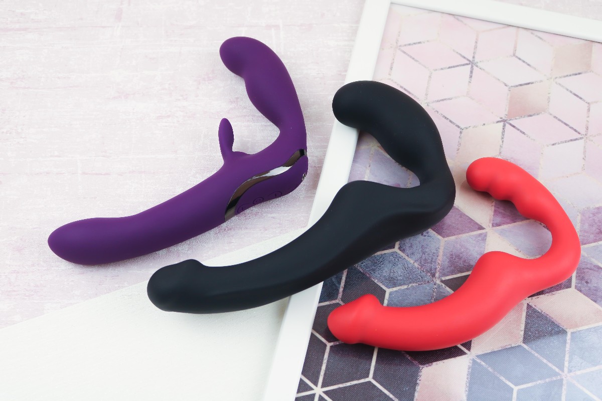 Strap on, Strap on Sex, Strap on Anleitung, Strap on Erfahrung, Strapon Dildo, Strapon Anleitung, Pegging, Pegging Anleitung, Pegging Erfahrung, bester Strap on, Empfehlung Strap on, Welcher Strap on, Umschnalldildo, bester Umschnalldildo, Strap on kaufen, Umschnalldildo kaufen, Fun Factory Share, Fun Factory Strap On, Fun Factory Share Erfahrung, Fun Factory Share Test, bequemer Harness, Harness für Strap on, Harness für Dildo, Pegging Dildo, Strap on Doppel, Strap on Männer