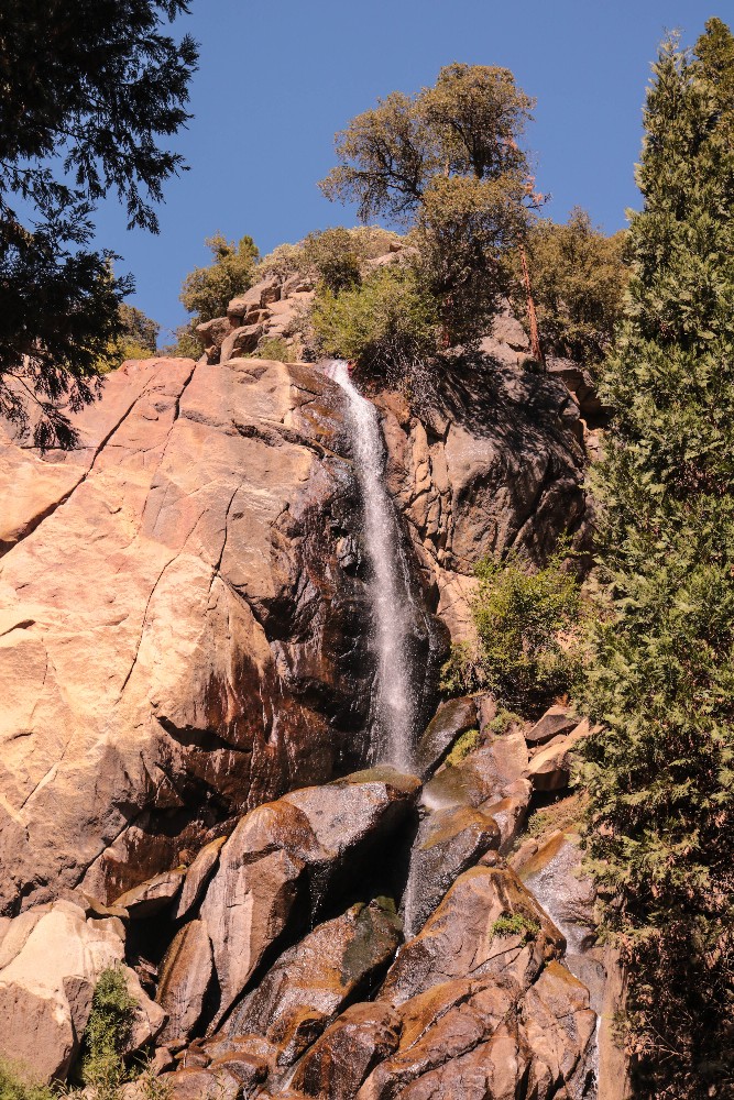 Kalifornien Rundreise, Rundreise planen, Kalifornien Rundreise planen, USA Westen Route, Kalifornien Rundreise Route, Kalifornien Tipps, Kalifornien Rundreise Tipps, Kalifornien Nationalparks, Death Valley Tipps, USA Westküste Rundreise, USA Rundreise, Amerika Rundreise, USA Tanken, Westküste, Kalifornien gefährliche Tiere, USA Nationalparks, Grizzly Falls Herbst