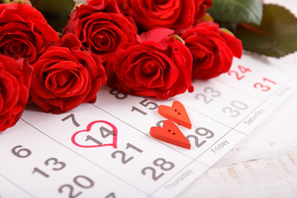 Valentinstag, Liebe, Paar, Liebespaar, verliebt, Romantik, Geschenk Freundin, Geschenk Valentinstag